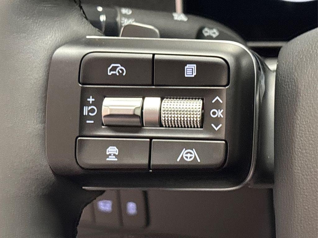 New 2026 Silver Hyundai SEL image 18