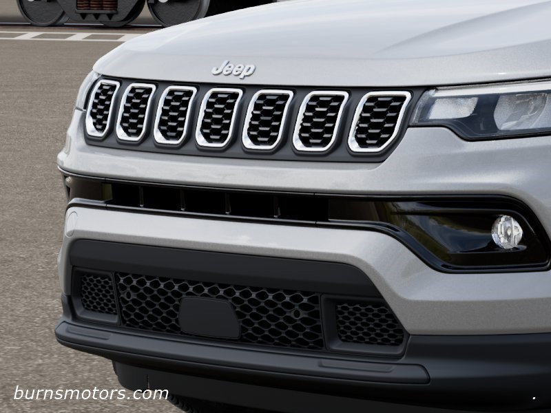 New 2026 Silver Zynith Metallic Clear-Coat Exterior Paint Jeep Limited Altitude image 11