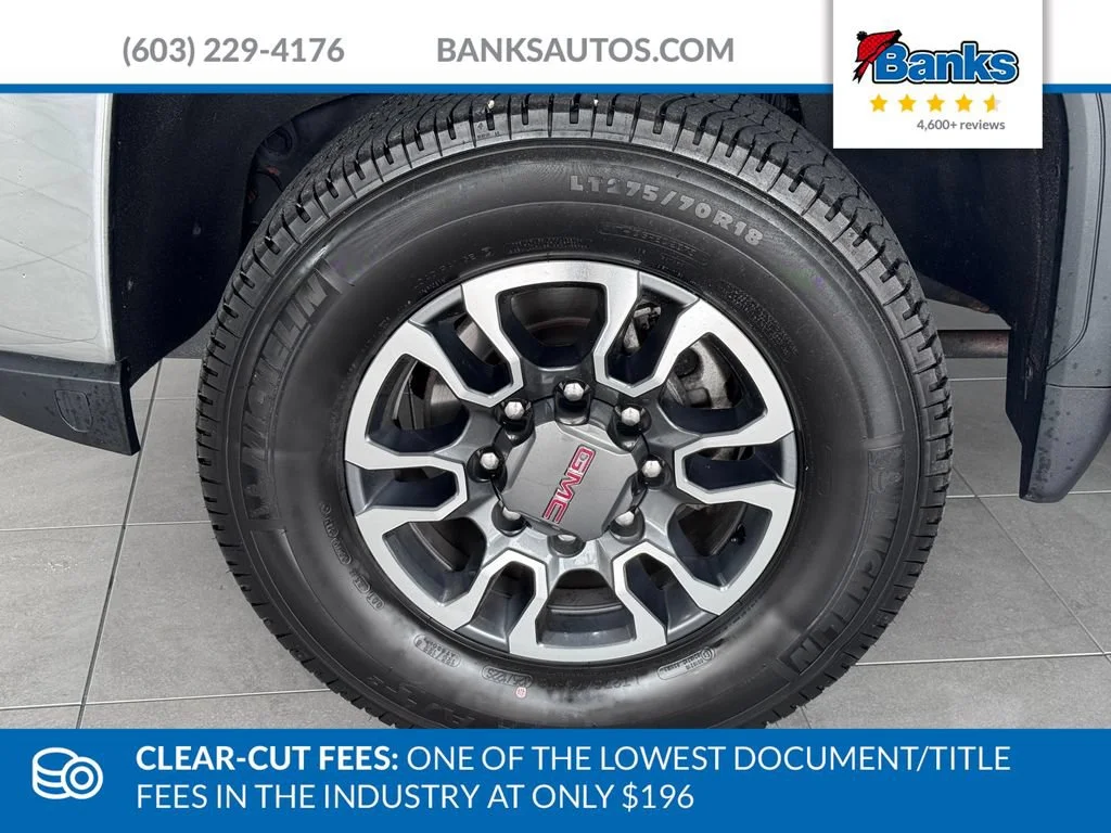 Certified Used 2022 Summit White GMC SLE image 4