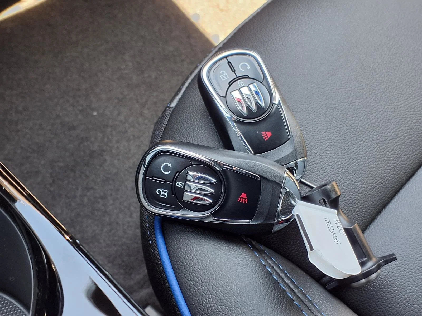 2026 Buick Envista Sport Touring - Photo 9