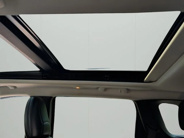 Used 2020 Black Jeep Limited image 38