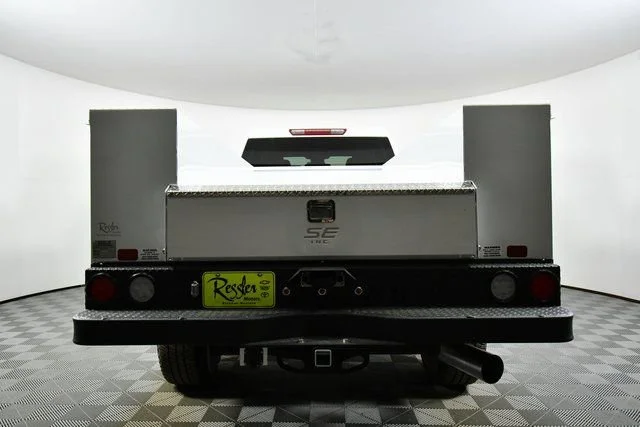 New 2026 Summit White Chevrolet WT image 12