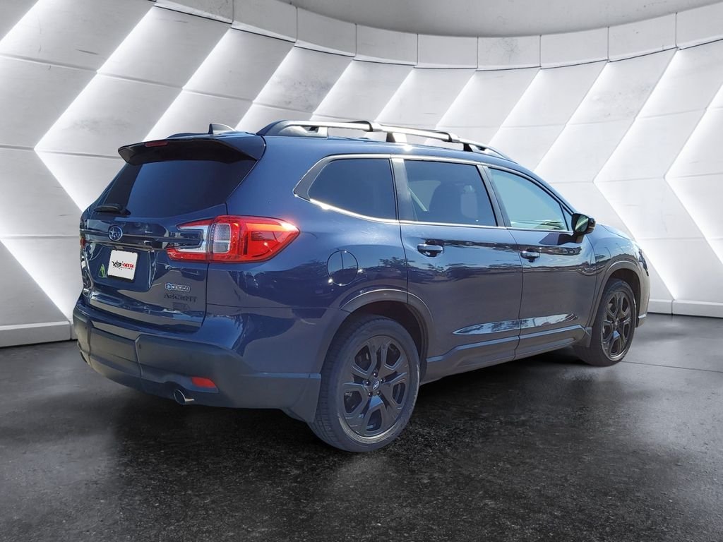 Used 2024 Blue Subaru Onyx Edition image 4