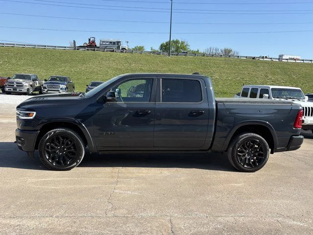2026 RAM 1500 Limited - Photo 10