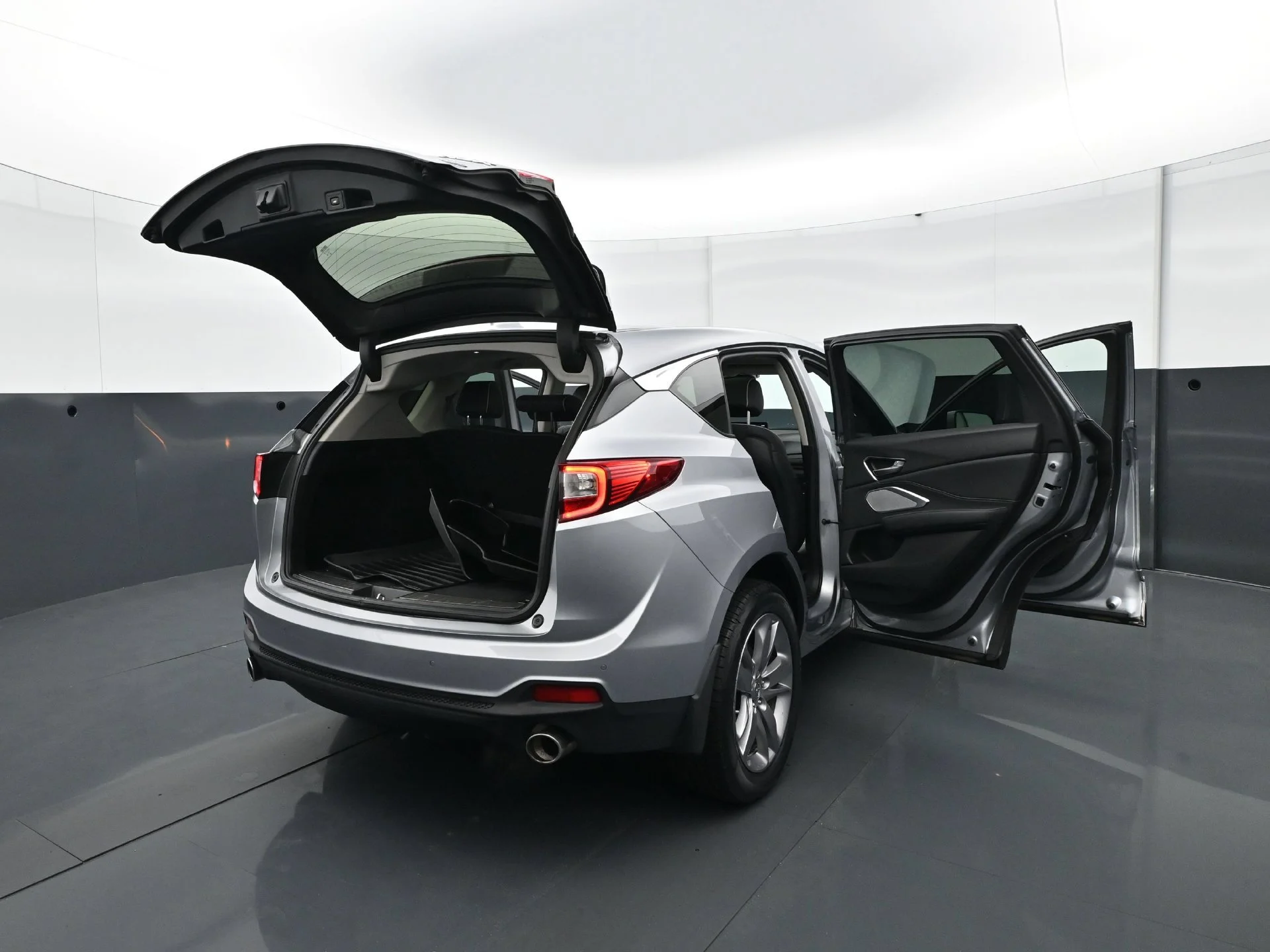 Used 2021 Silver Acura Platinum Elite AWD image 37