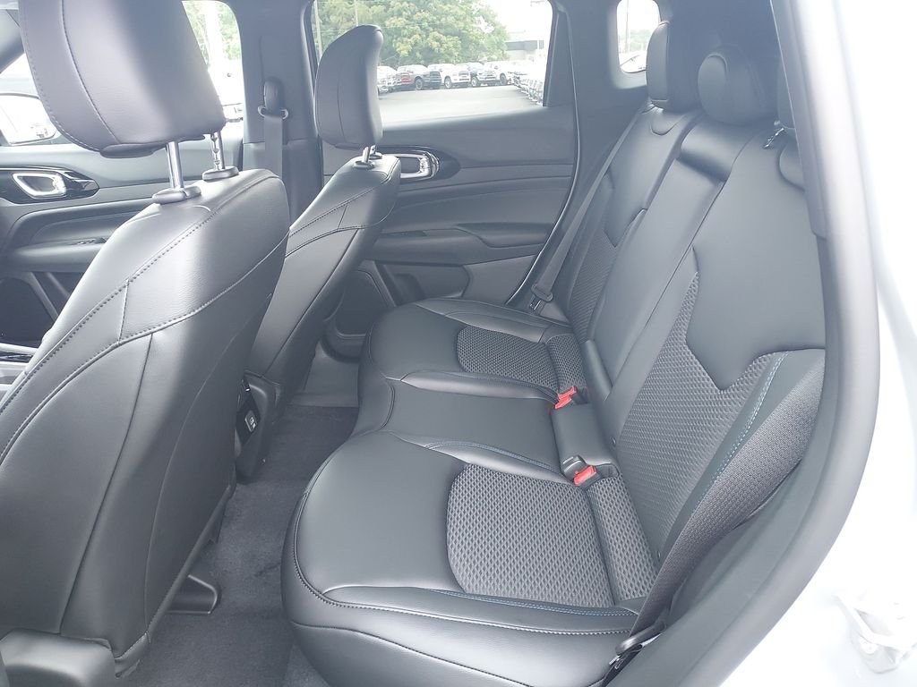 New 2026 Silver Jeep Latitude image 21