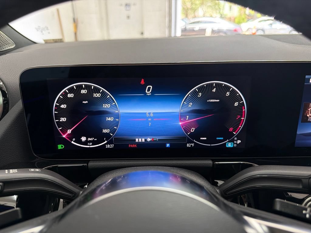 New 2026 Polar White Mercedes-Benz GLA 250 image 66