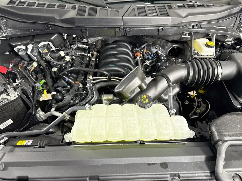 New 2026 Oxford White Ford XL image 27