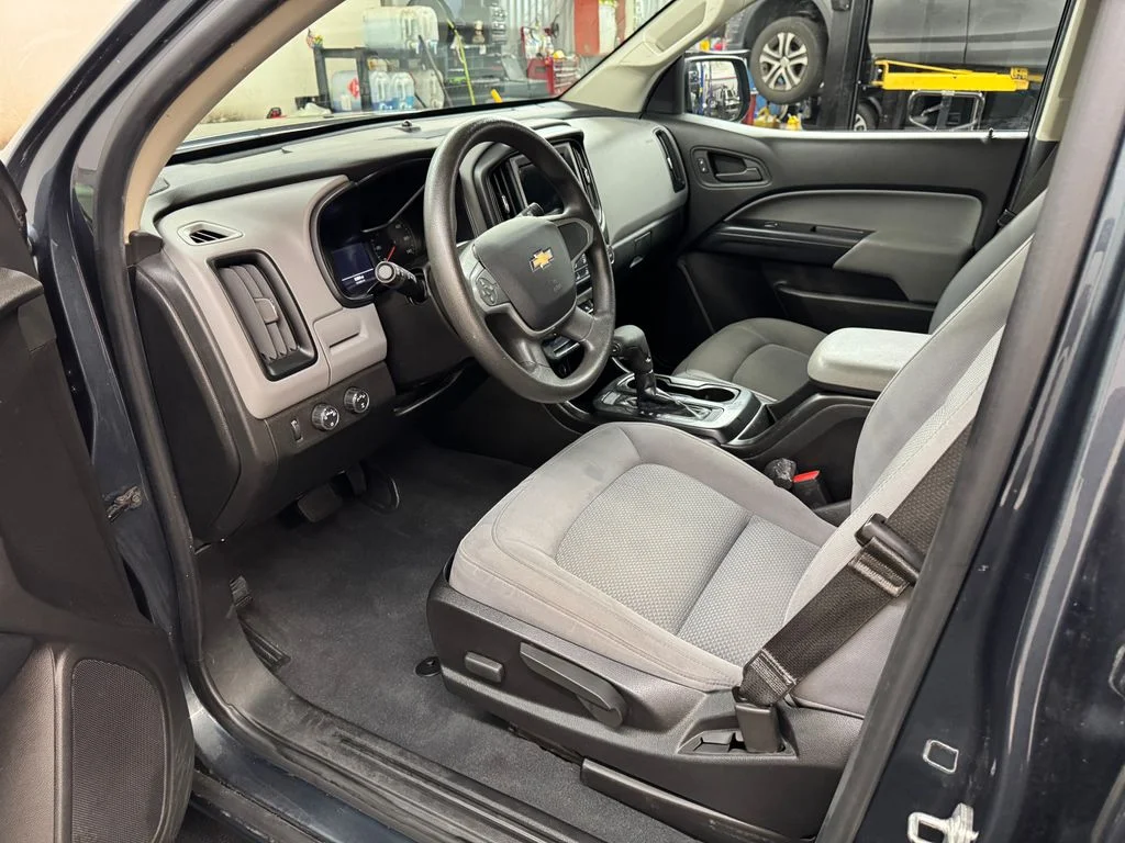 Used 2019 Gray Chevrolet Work Truck image 13