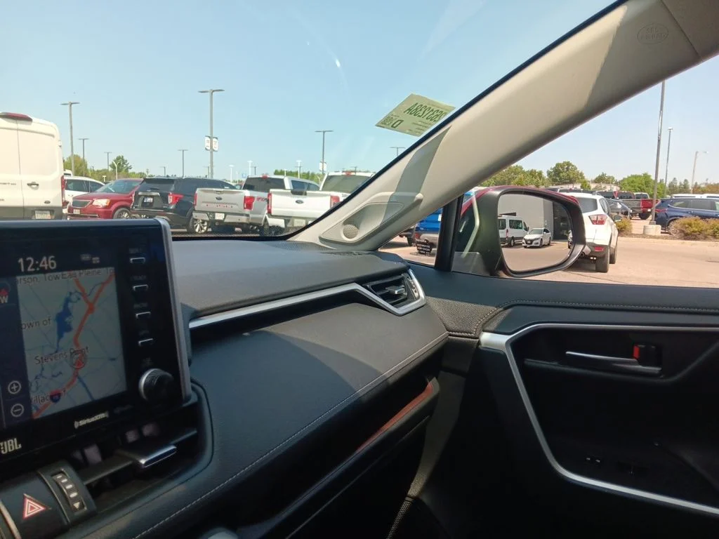Used 2019 Red Metallic Toyota Limited image 26