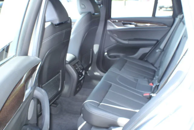 Used 2024 Skyscraper Grey Metallic BMW sDrive30i image 13