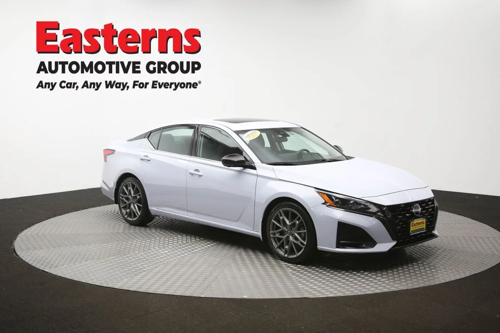 Used 2023 Gray Nissan 2.0 SR image 50