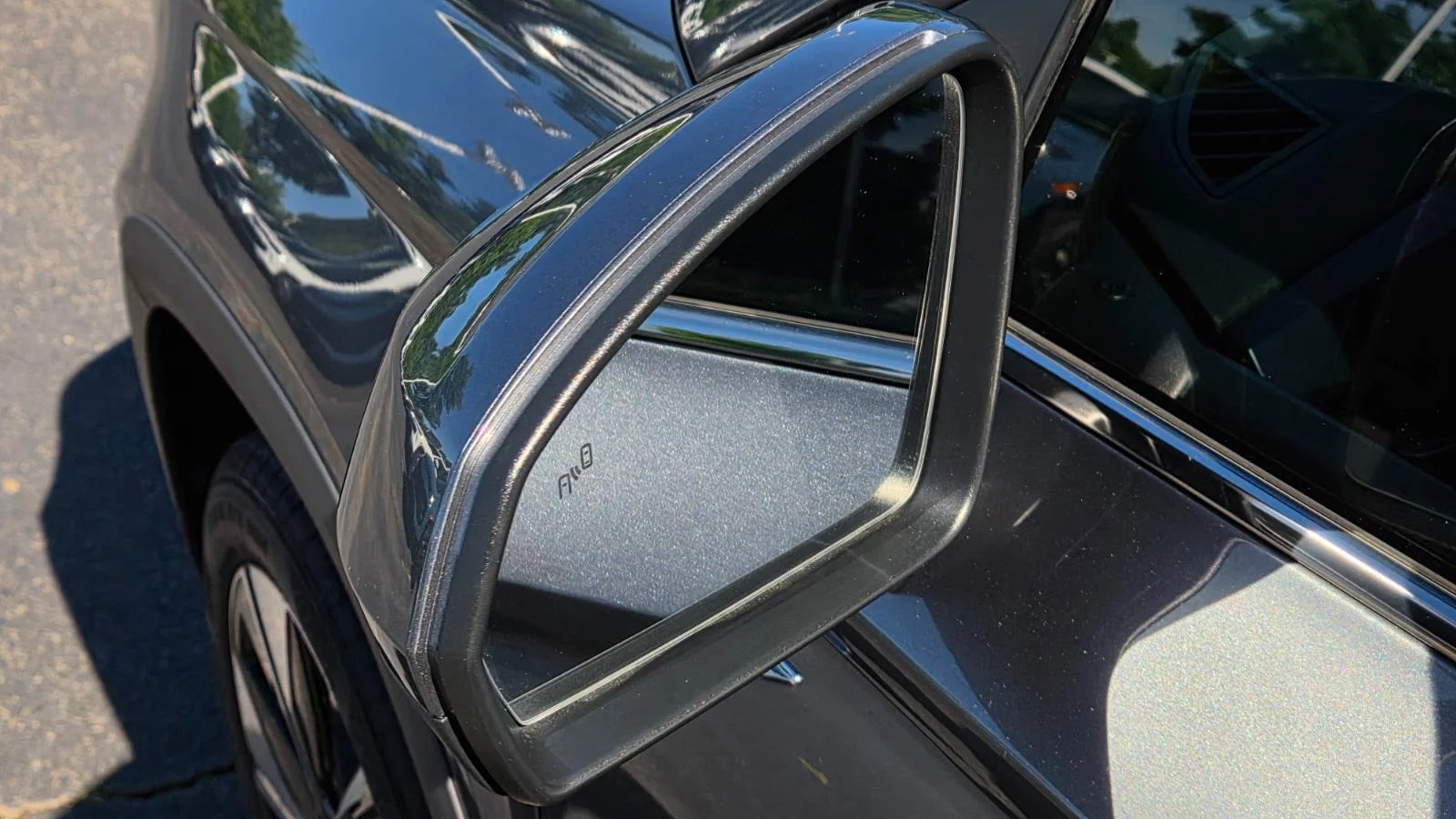 2024 Volkswagen Taos SE - Photo 13