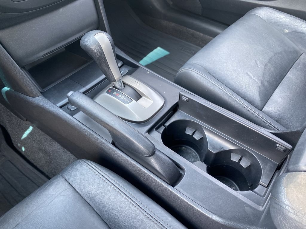 2010 Honda Accord EX-L - Photo 20