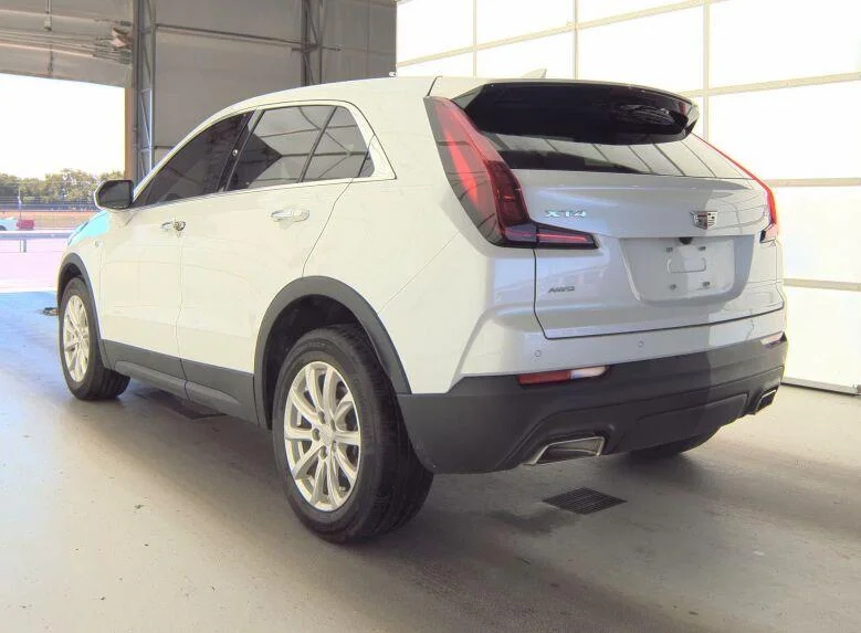 Used 2023 Crystal White Tricoat Cadillac AWD Luxury image 4