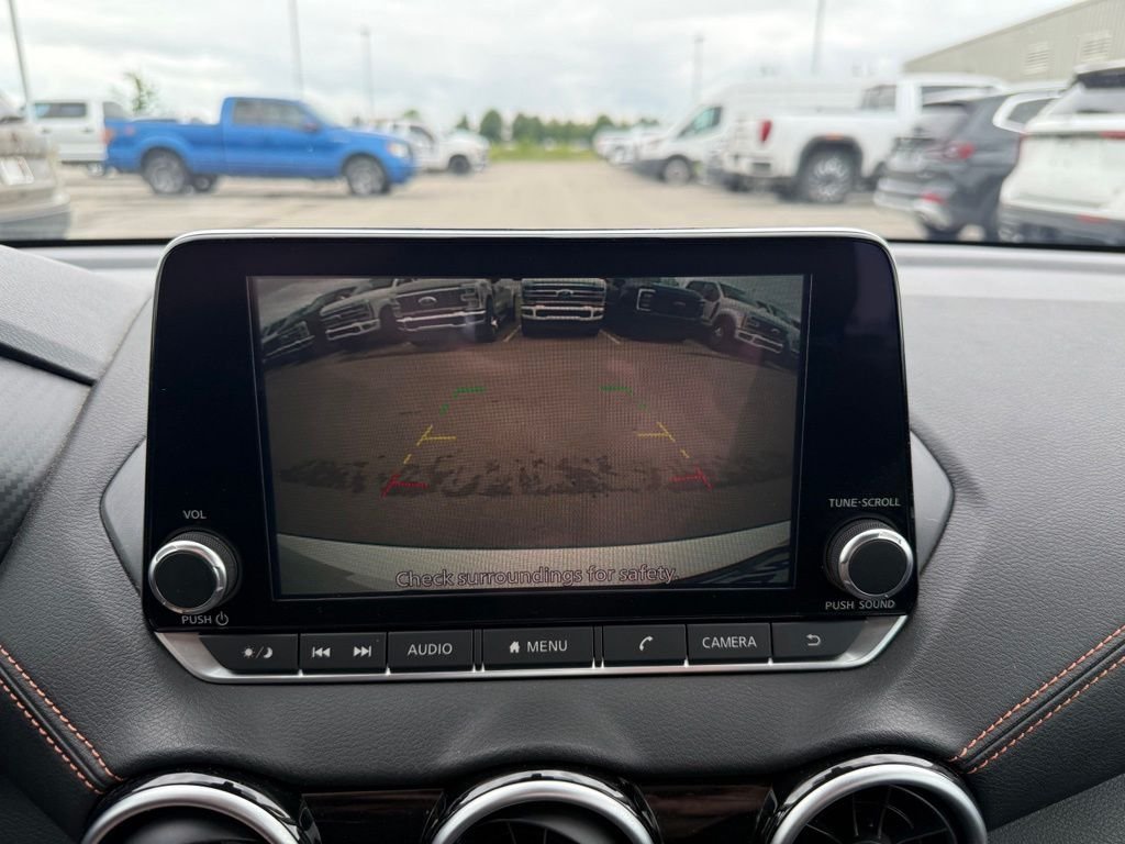 Used 2021 White Nissan SR image 28