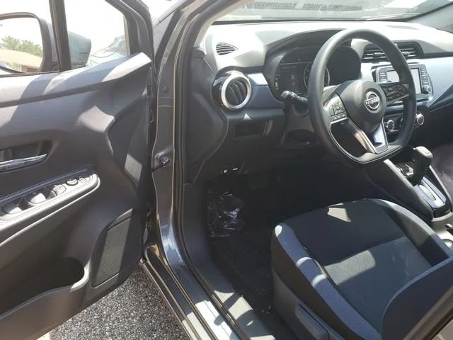 2025 Nissan Versa Sedan SV - Photo 10