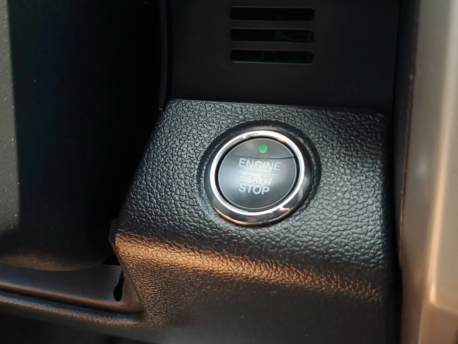 Used 2017 Black Ford Lariat image 24