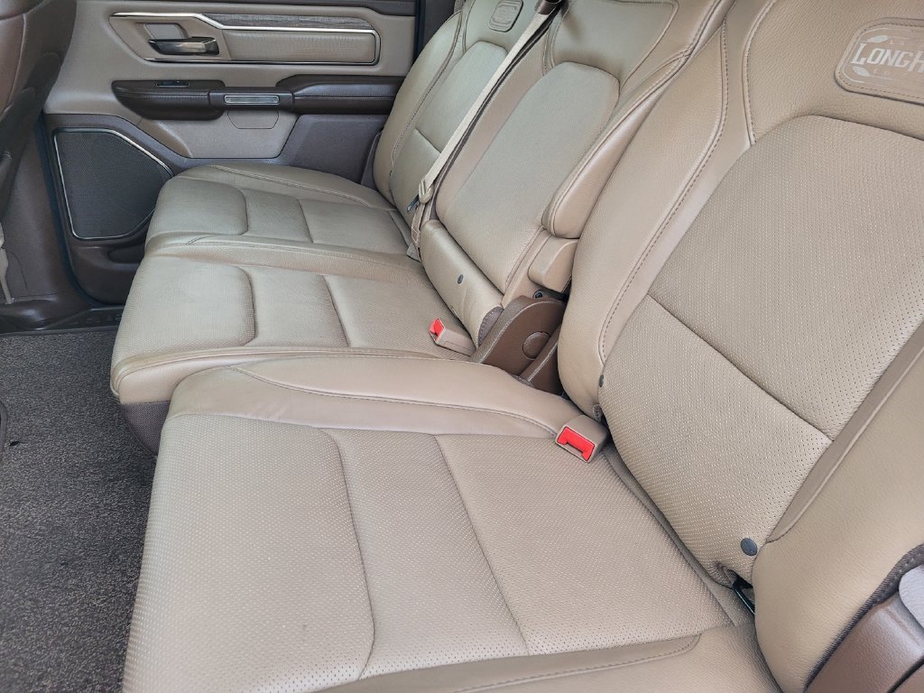2019 RAM Ram 1500 Pickup Longhorn - Photo 17