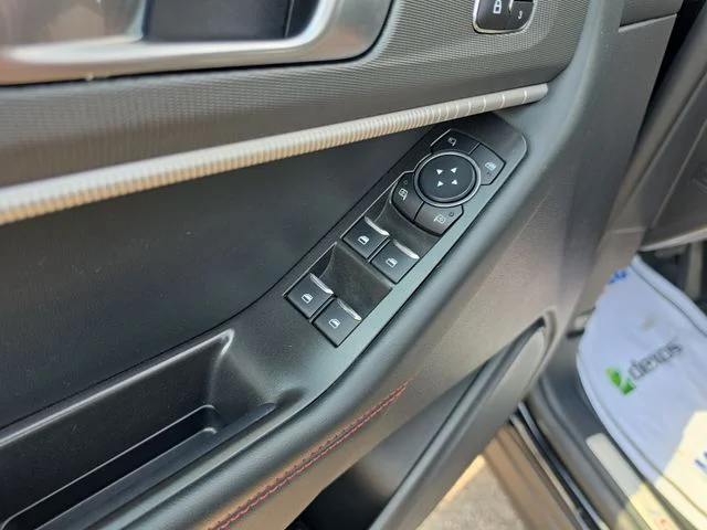Used 2025 Black Metallic Ford ST-Line image 20