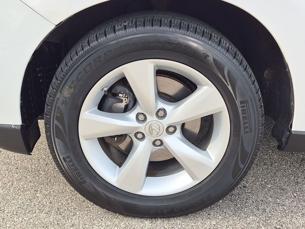 Used 2015 White Lexus 350 image 15
