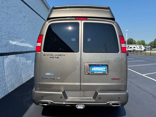 Used 2025 Special Exterior Color GMC Explorer Limited SE image 9