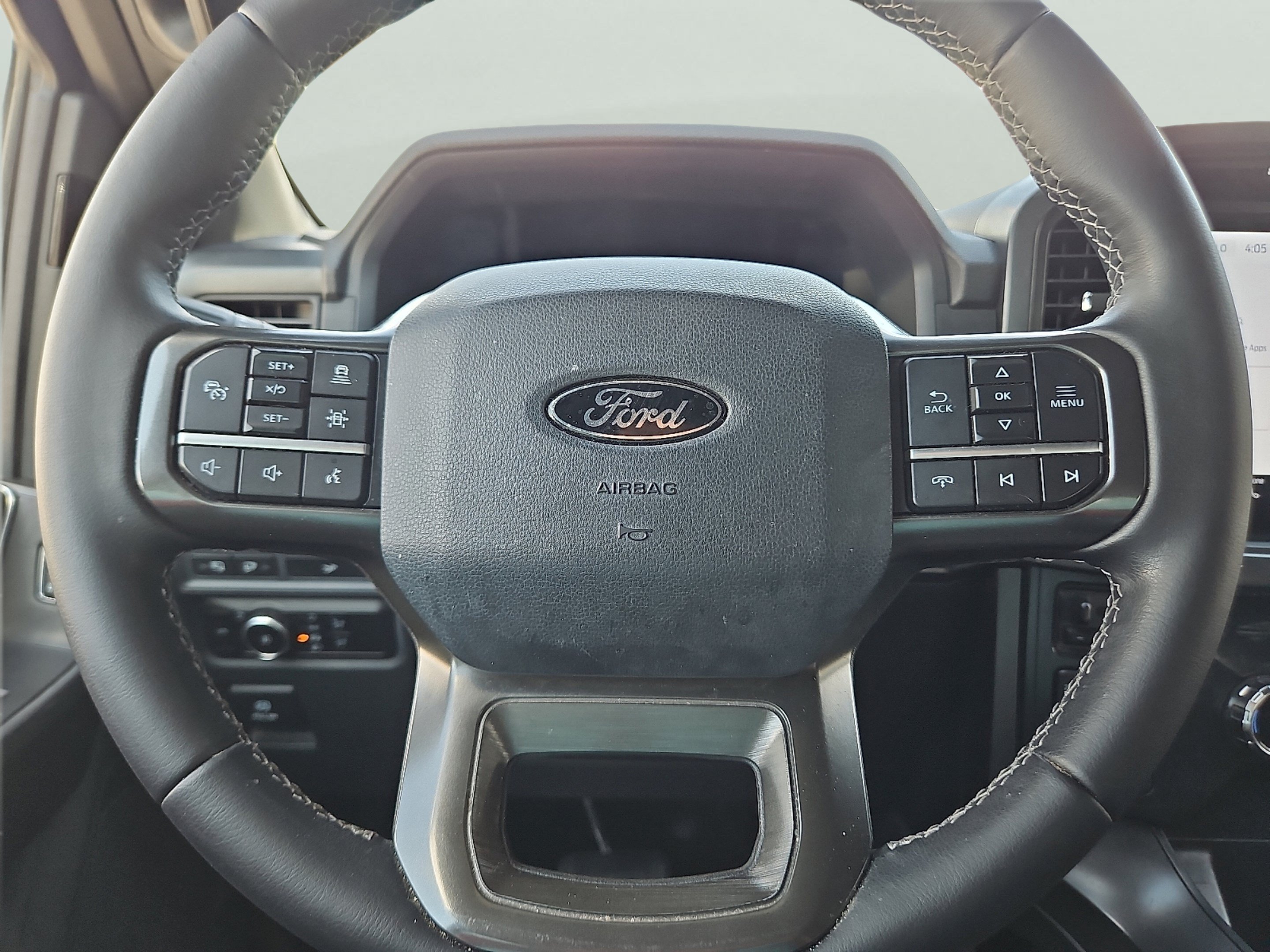 Used 2024 Silver Metallic Ford XLT image 19