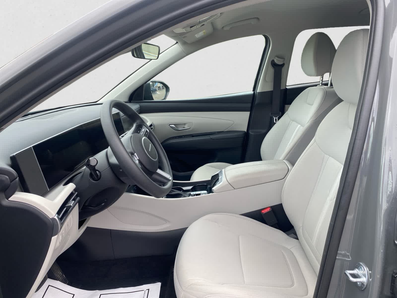 Used 2026 Hampton Gray Hyundai SEL image 14
