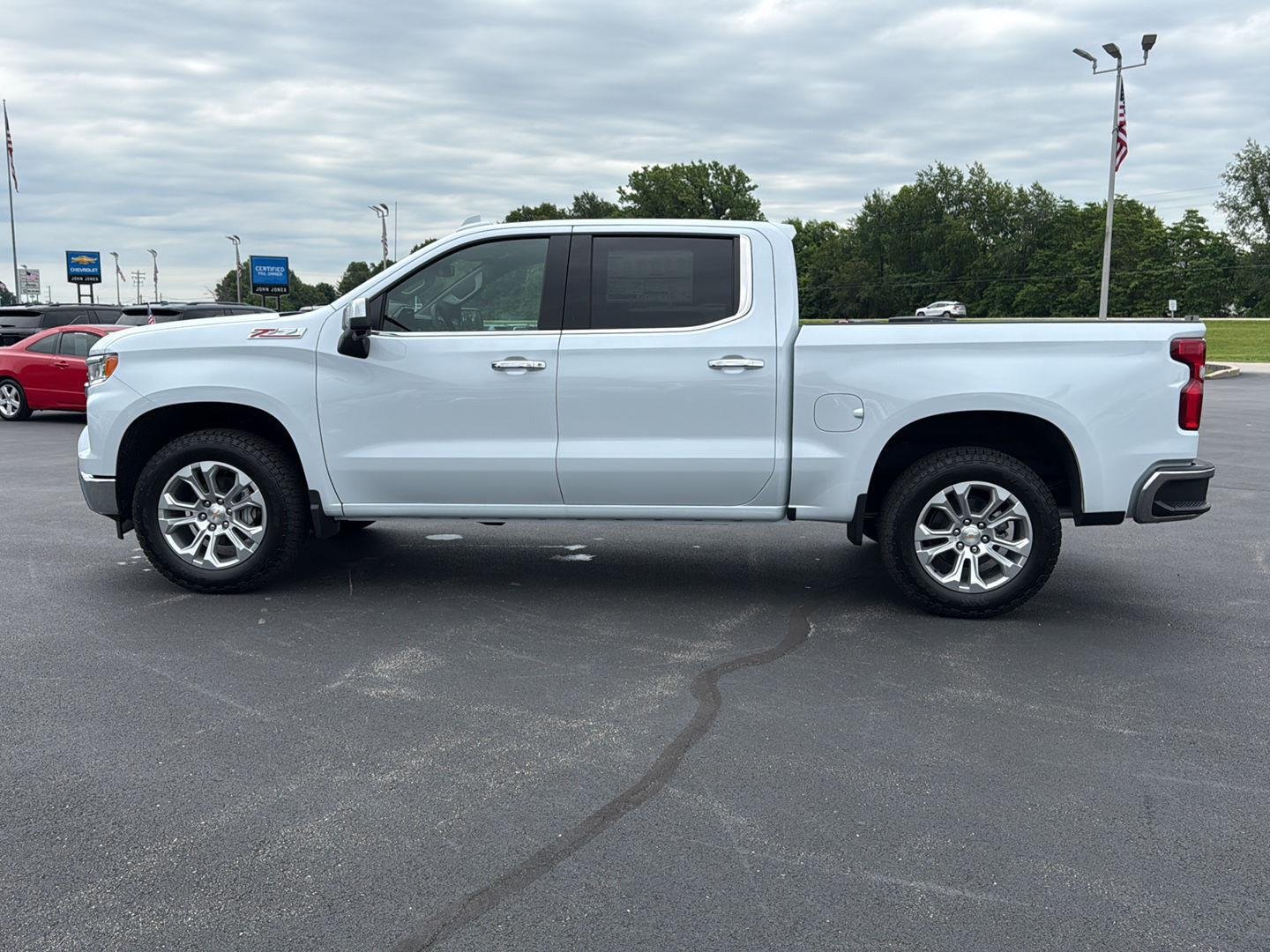 2026 Chevrolet Silverado 1500 LTZ - Photo 6