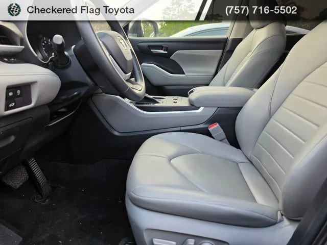 Used 2023 Magnetic Gray Metallic Toyota XLE image 8