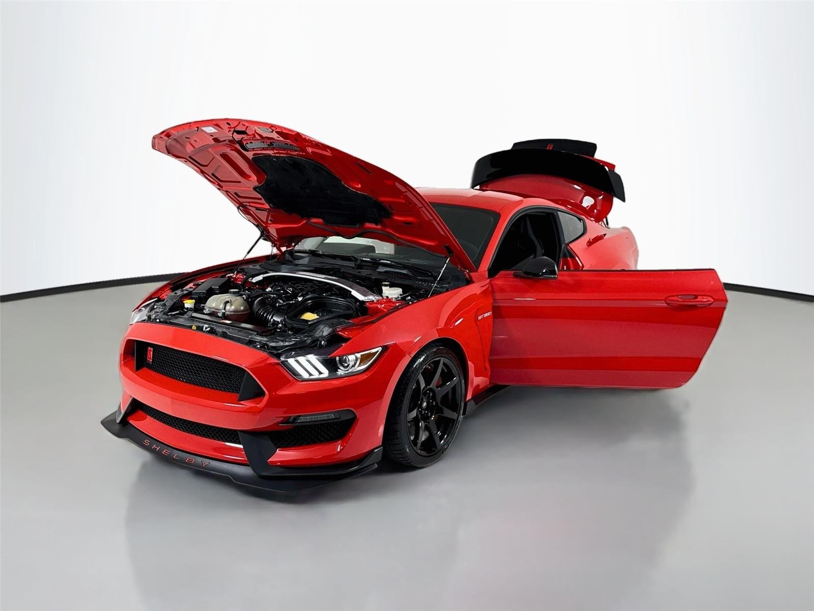 Used 2017 Race Red Ford Shelby GT350R | Recaro Seats | Manual Trans image 41
