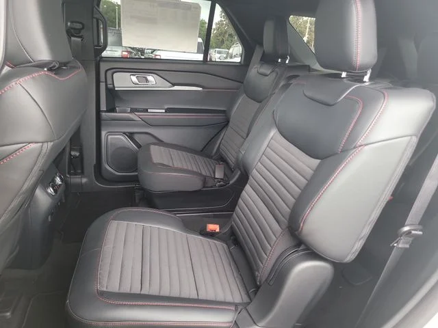 New 2026 White Metallic Ford ST-Line image 14