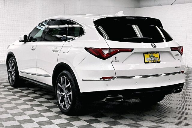 Used 2024 Platinum White Pearl Acura Technology image 2