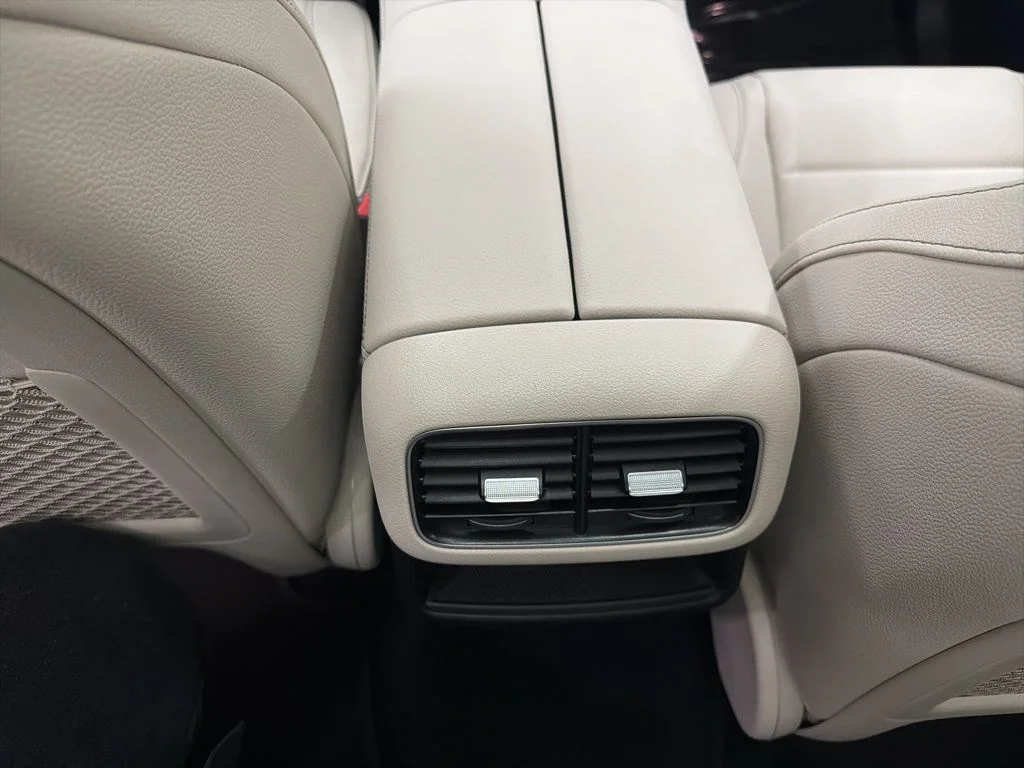 Used 2026 White Mercedes-Benz GLE 350 image 22