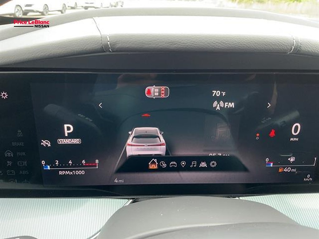 New 2026 Everest White Pearl TriCoat Nissan SL image 13