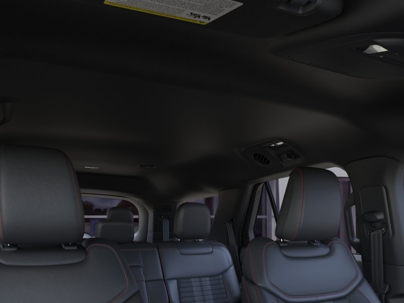 New 2025 Star White Metallic Tri-Coat Ford ST-Line image 22