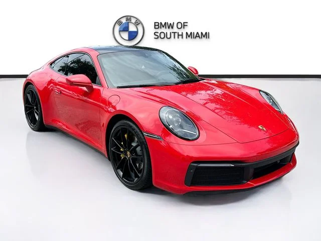 2021 Porsche 911 Carrera 4 Coupe's photo