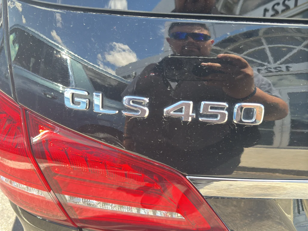 Used 2019 Black Mercedes-Benz 450 4MATIC® image 40