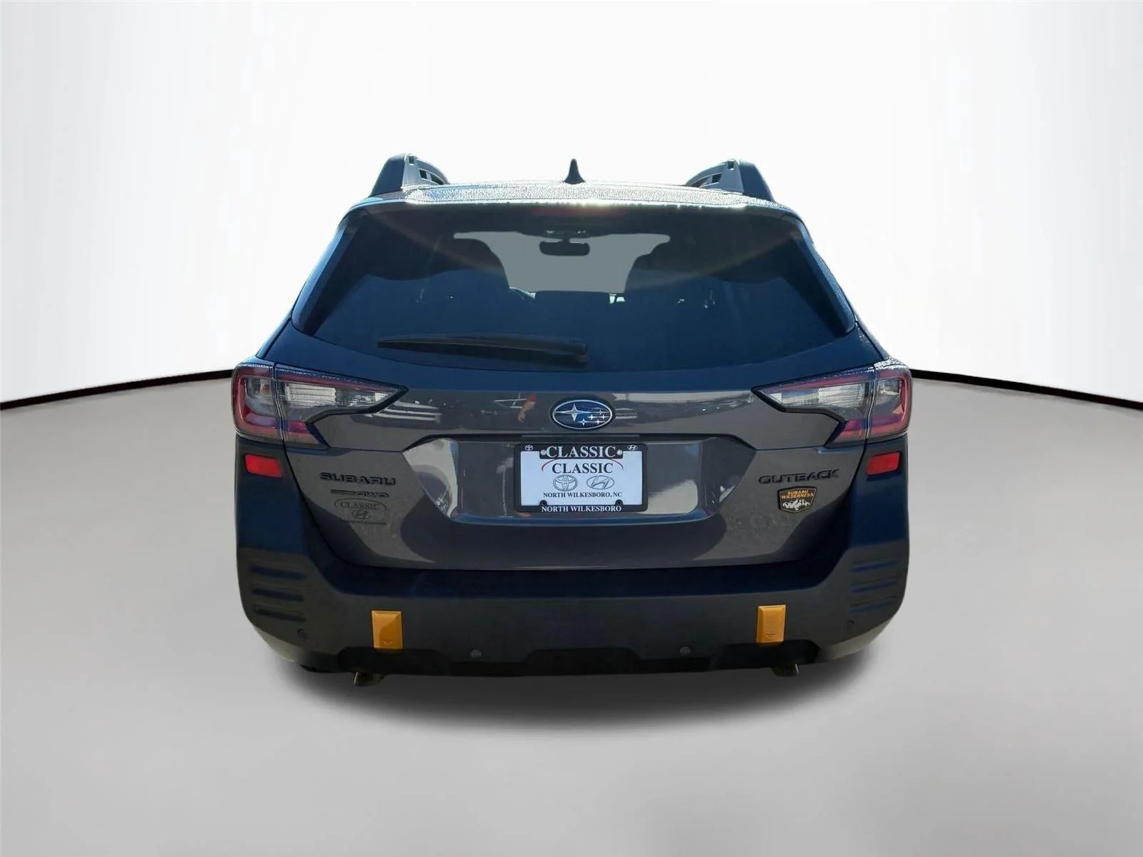 Used 2023 Magnetite Gray Metallic Subaru Wilderness image 6