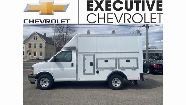 2025 Chevrolet Express Cutaway