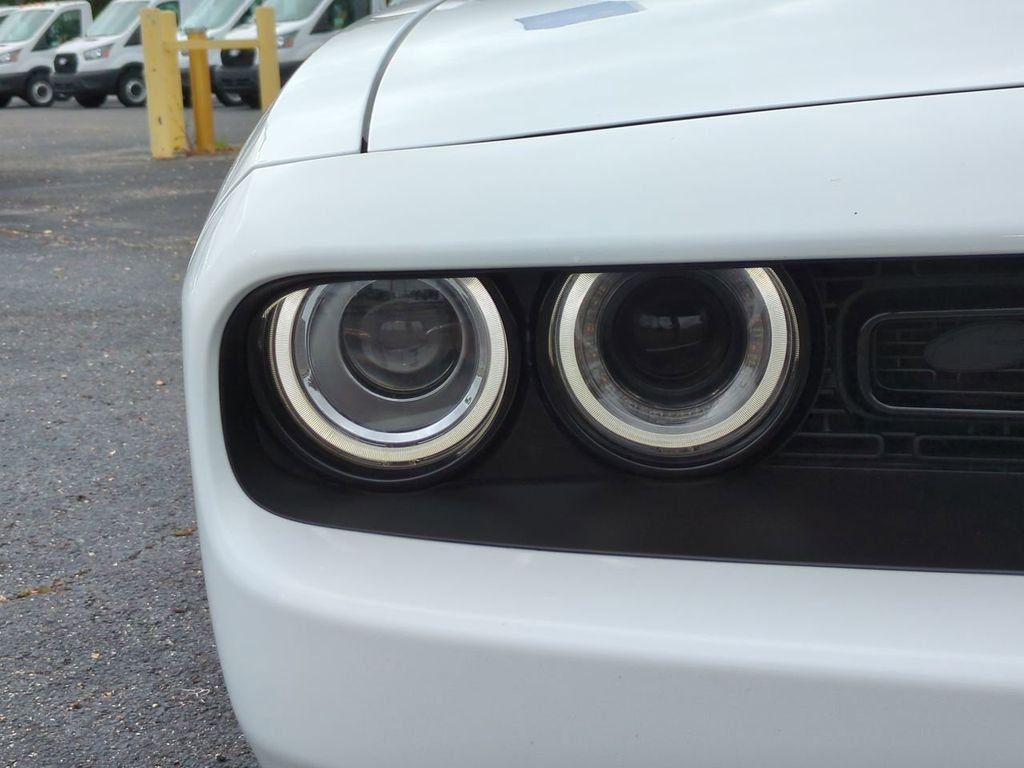 Used 2023 White Dodge R/T image 10