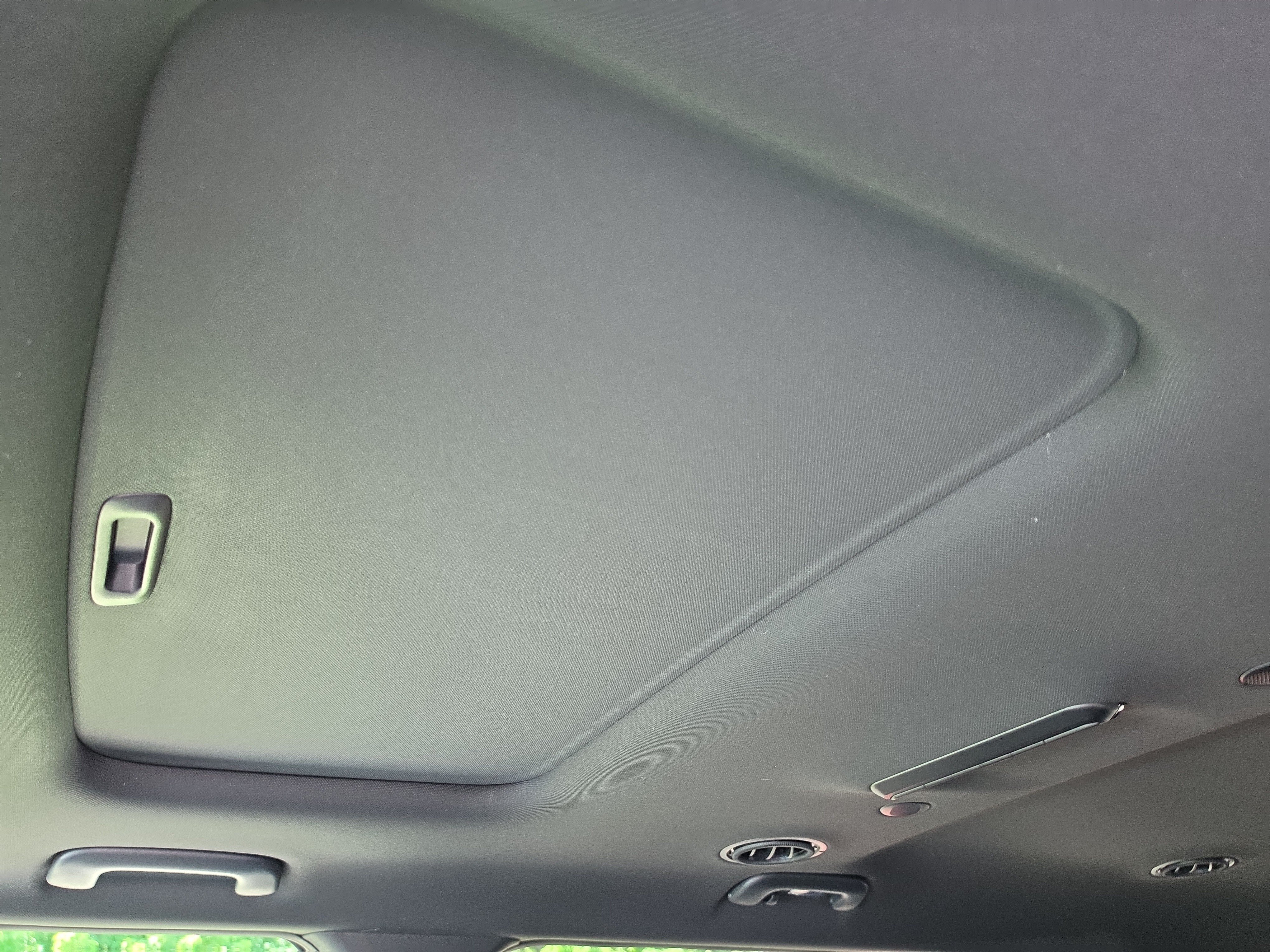 New 2027 Glacial White Pearl Kia S image 23