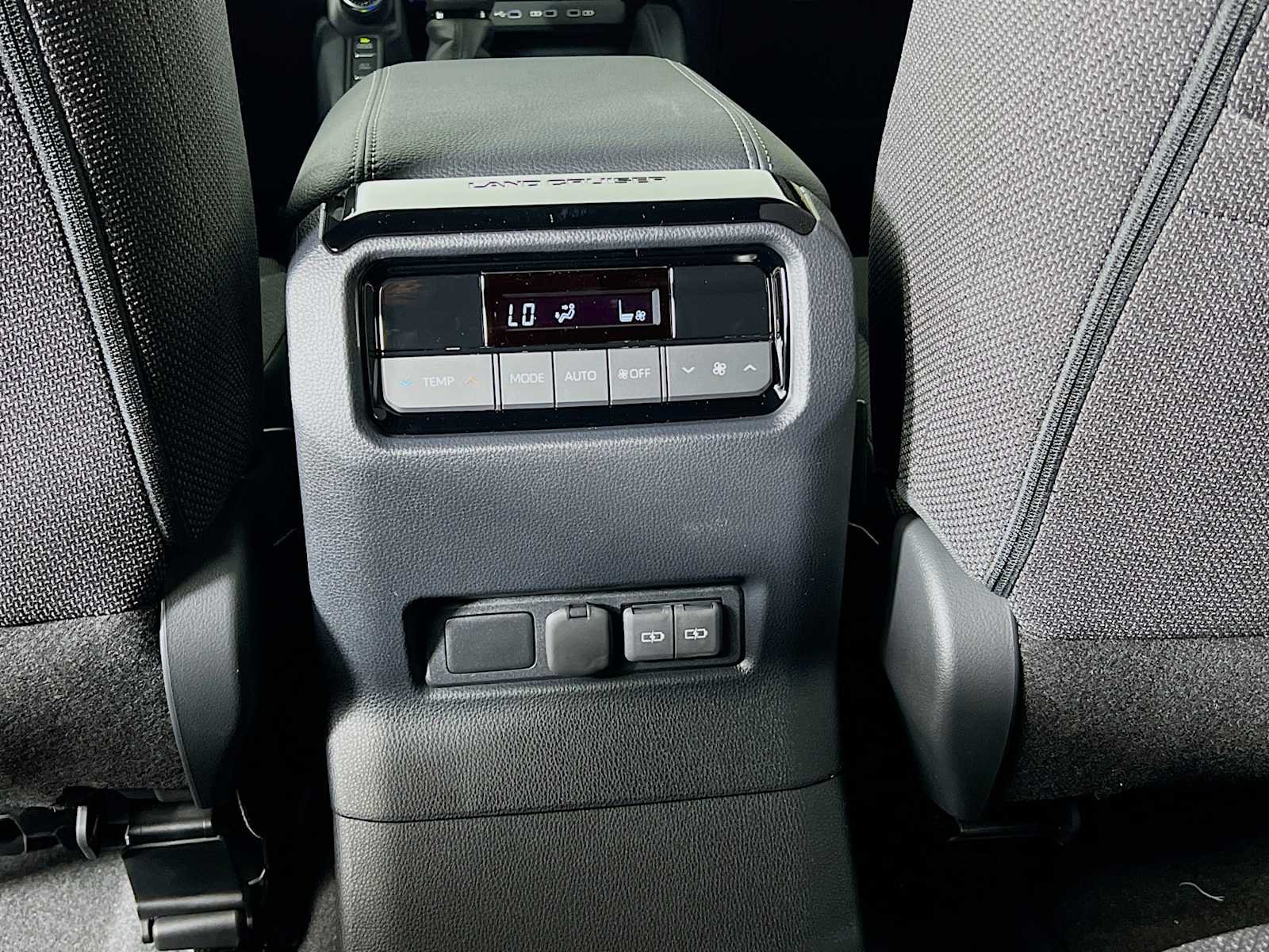 2026 Toyota Land Cruiser — photo 15