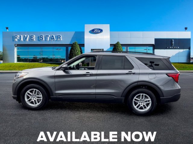 New 2026 Carbonized Gray Metallic Ford Active image 4