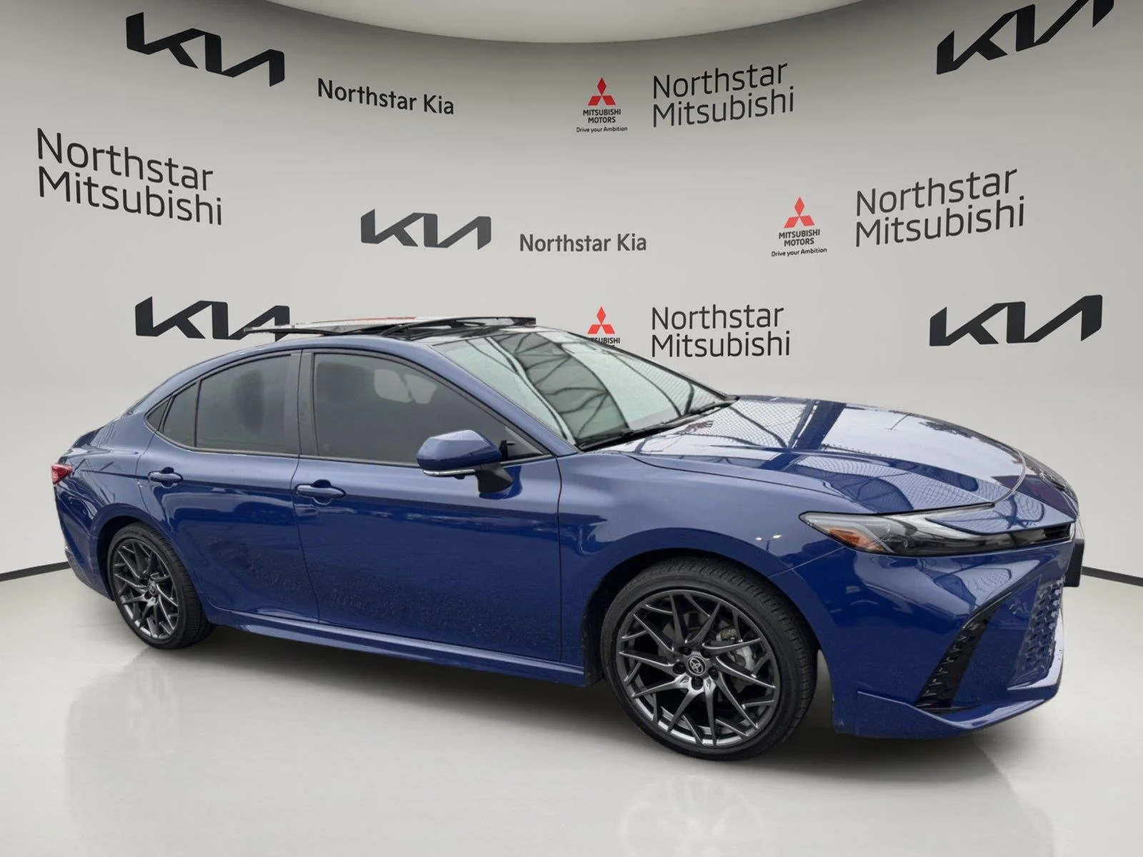 Used 2025 Reservoir Blue Toyota XSE image 5