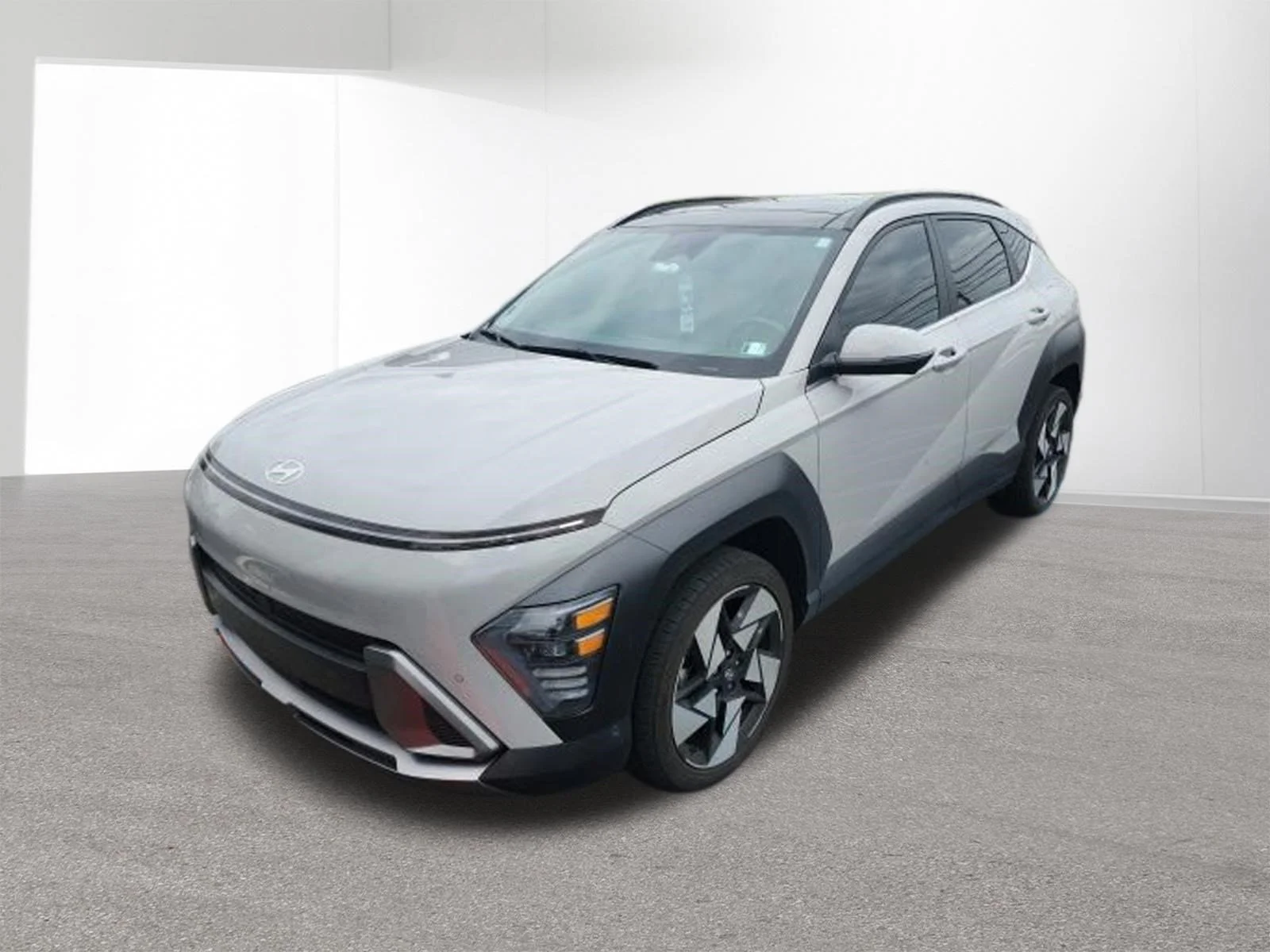 Used 2024 Gray Hyundai Limited image 2