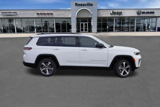 New 2026 White Jeep Limited image 2
