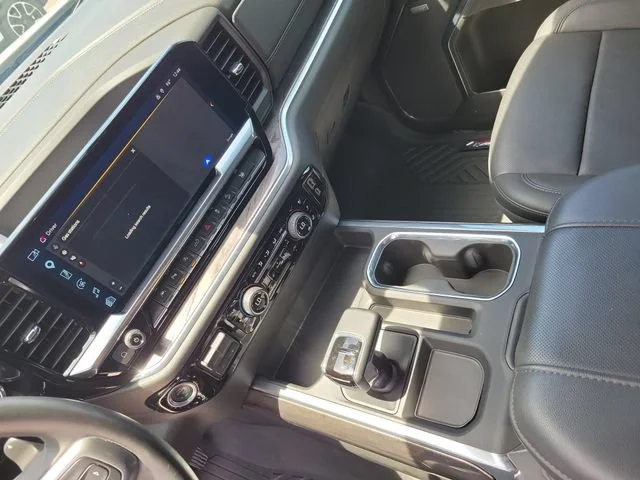 2025 Chevrolet Silverado 1500 LTZ - Photo 38