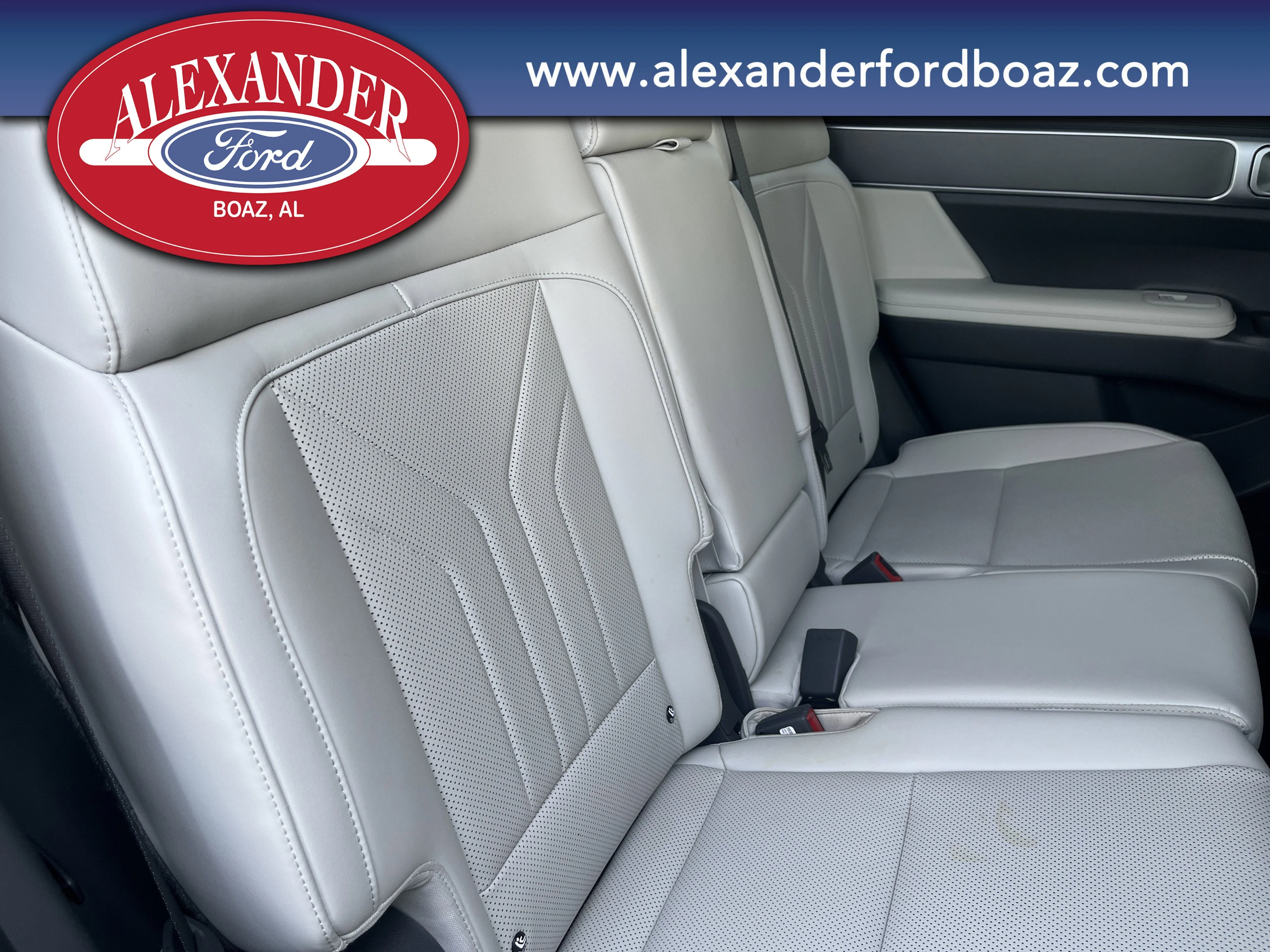 Used 2026 Atlantic Blue Hyundai SEL image 17