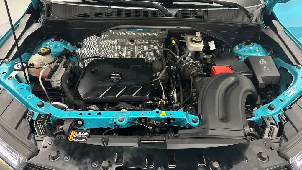 Used 2022 Blue Chevrolet RS image 11